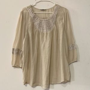 ❤️‍🔥HANNAH sz 1X Cream Colored Pearl Embossed Top